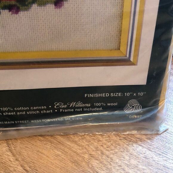 Elsa Williams clown with green hat kit - Picture 3 of 5